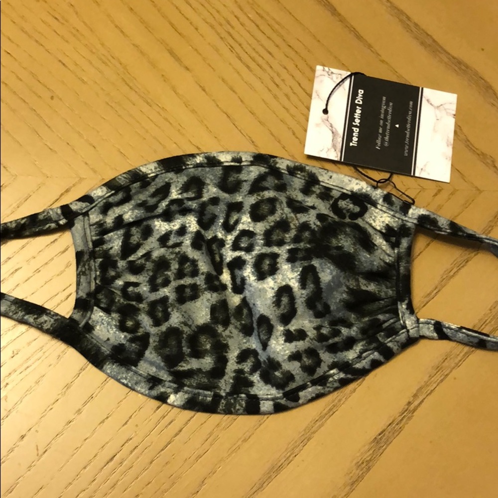 2 for $25! LEOPARD PRINT FACE MASK - Picture 5 of 8